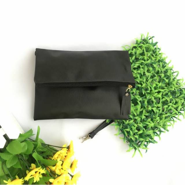 Lipat Kuncir Black
