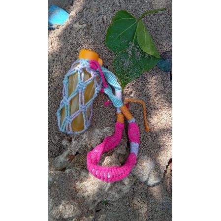 Preloved Tas Botol Minum Macrame / Macrame Bottle Holder