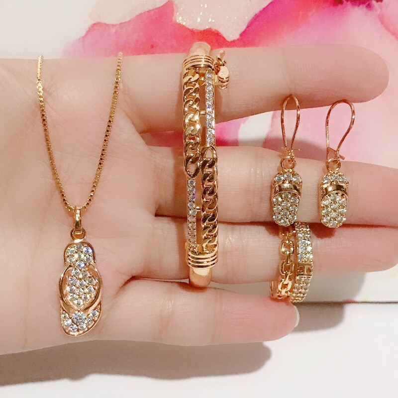 set lapis emas model baru
