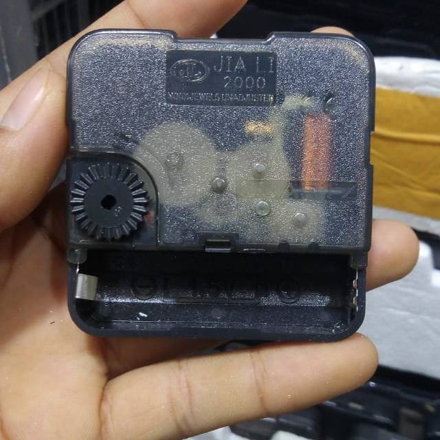 Mesin jam dinding sweep