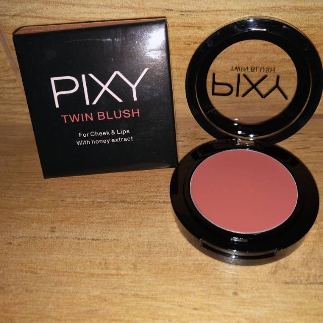 Twin blush pixy