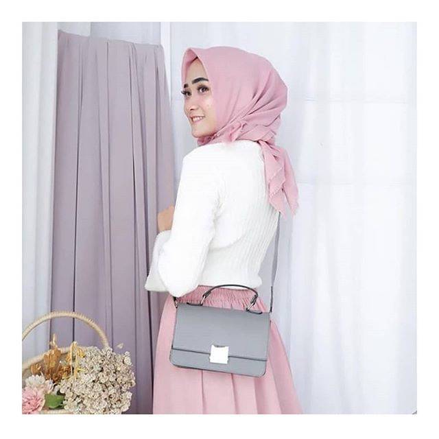 Basic Slingbag / Tas / Tas Selempang