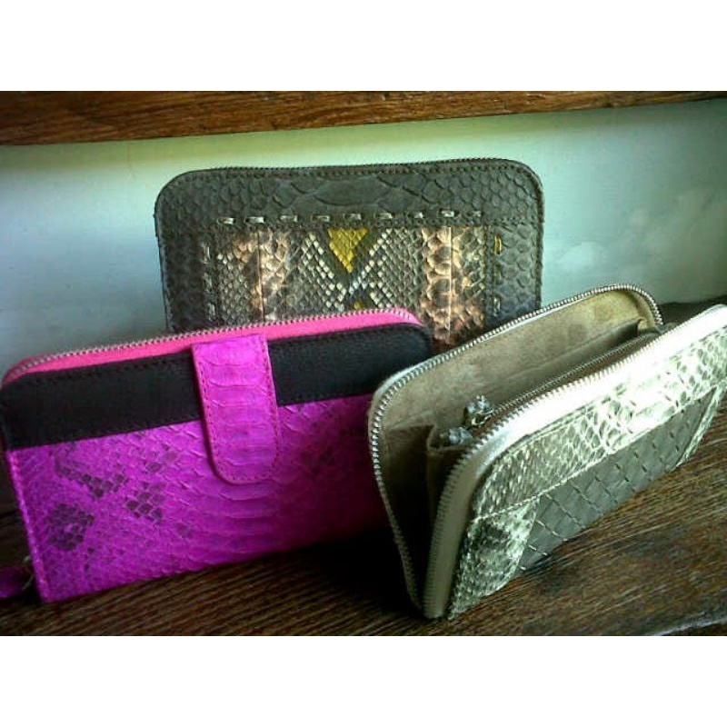 Dompet Kulit Wanita