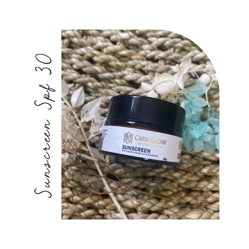 CMNglow sunscreen