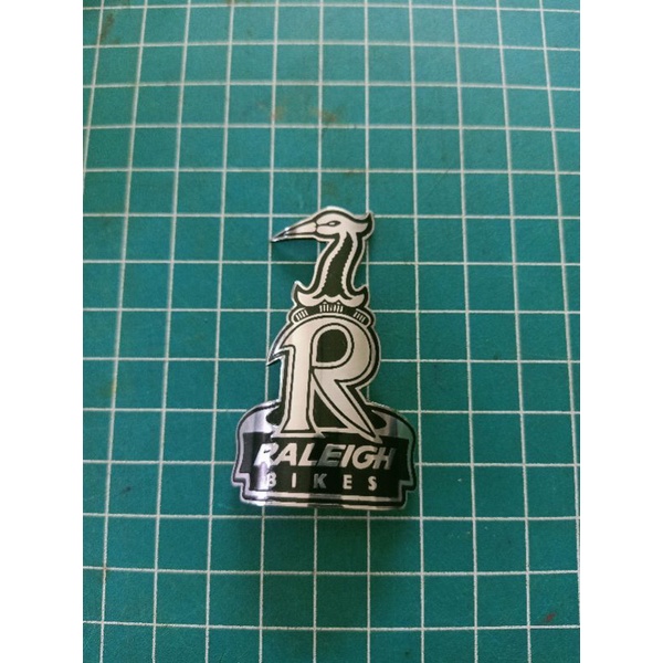 emblem sepeda raeligh custom