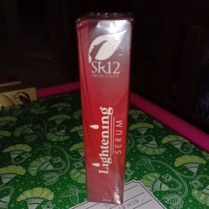 Lightening serum SR12
