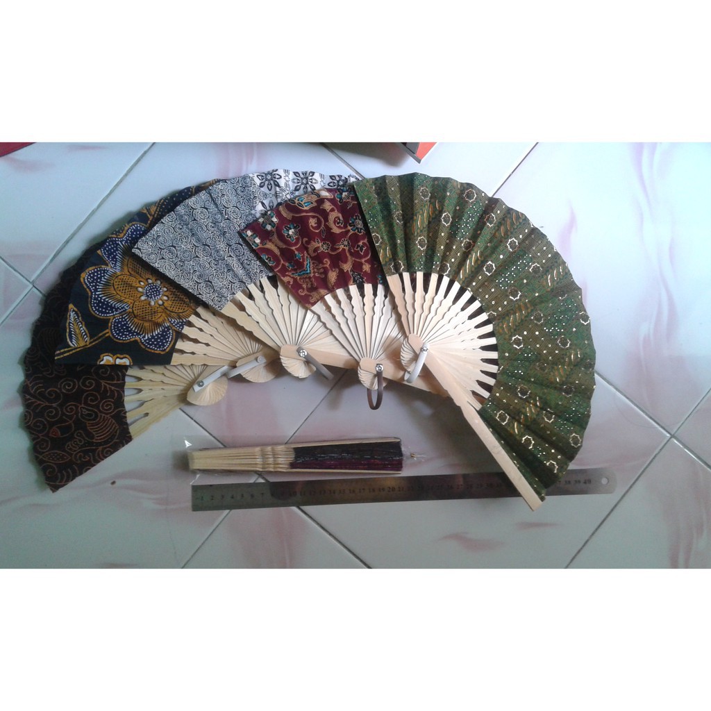 kipas batik kecil