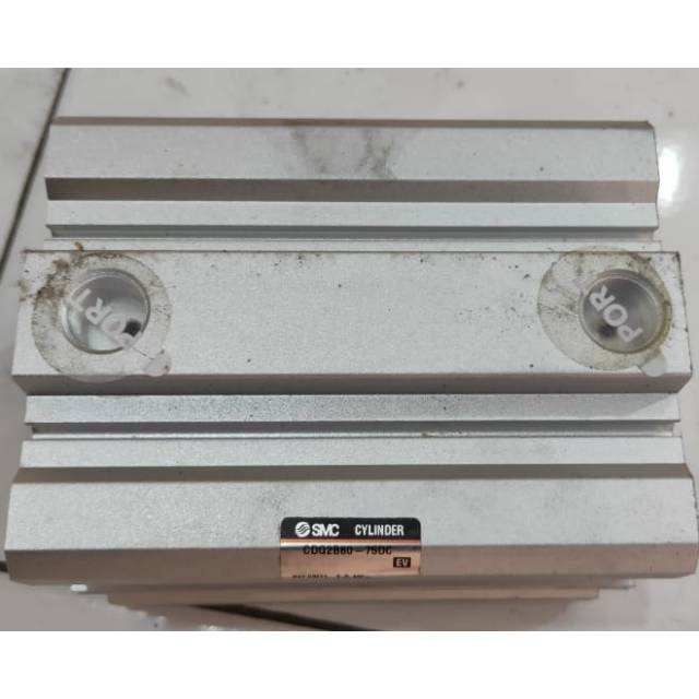 Cylinder SMC CDQ2B80-75DC