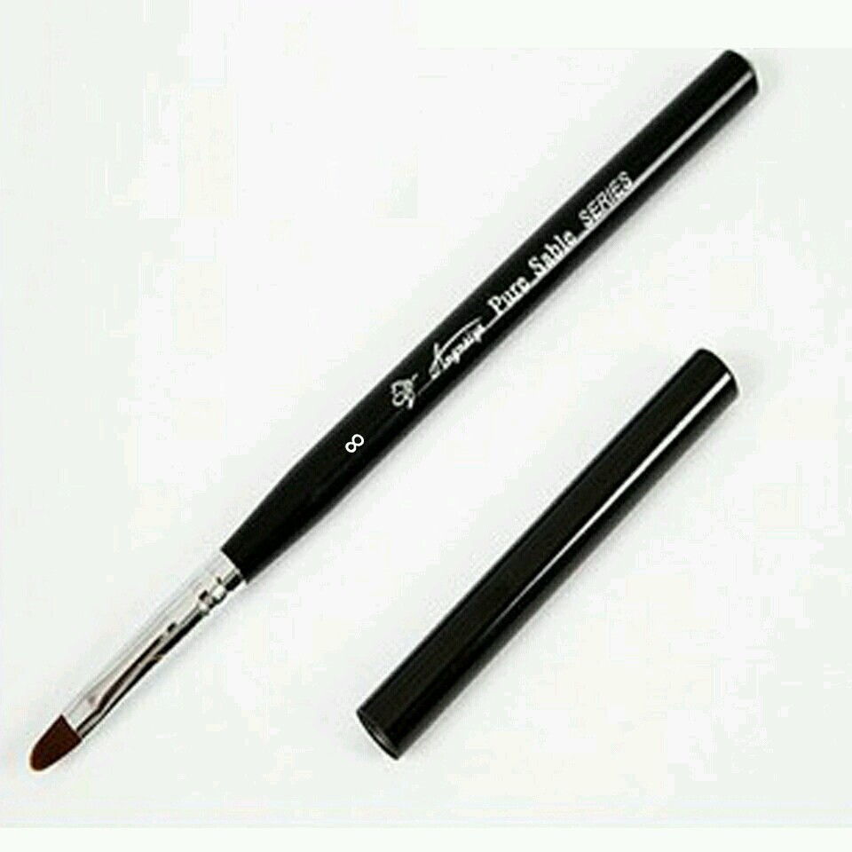 Clean Up Brush