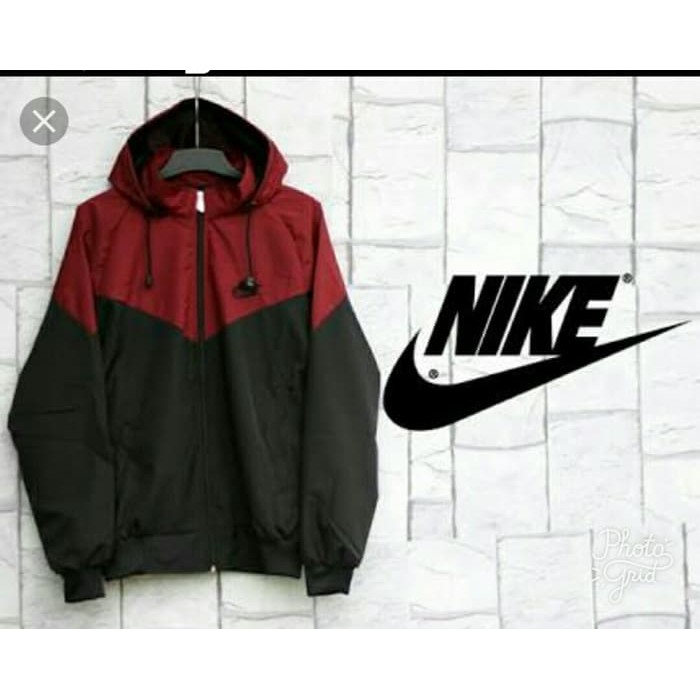 JAKET NIKE WINDRUNNER PARASUT MAROON HITAM