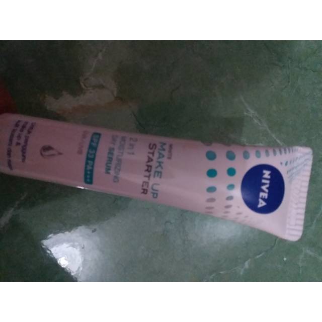 Nivea Make up stater (preloved)