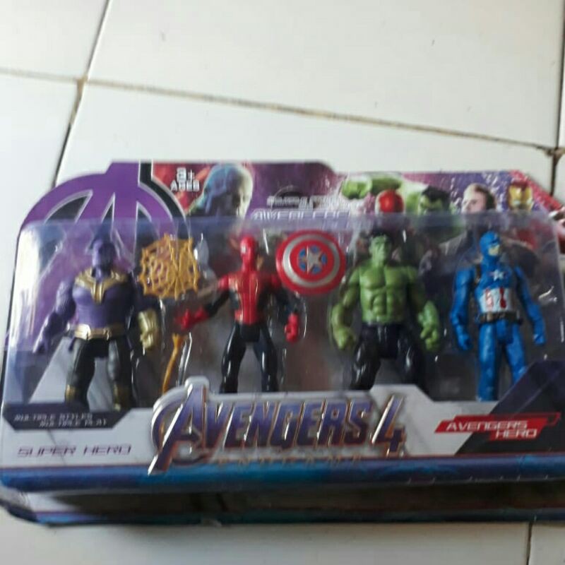 robot avenger isi 4