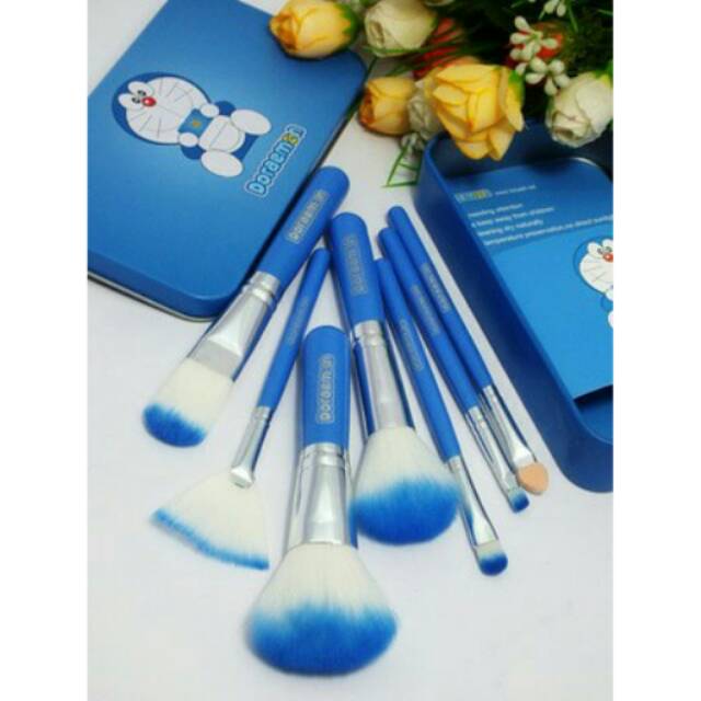 Kuas kaleng doraemon isi 7