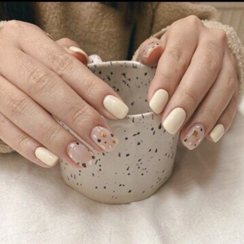 CUSTOM press on FAKE NAILS - MeyNailsGallery