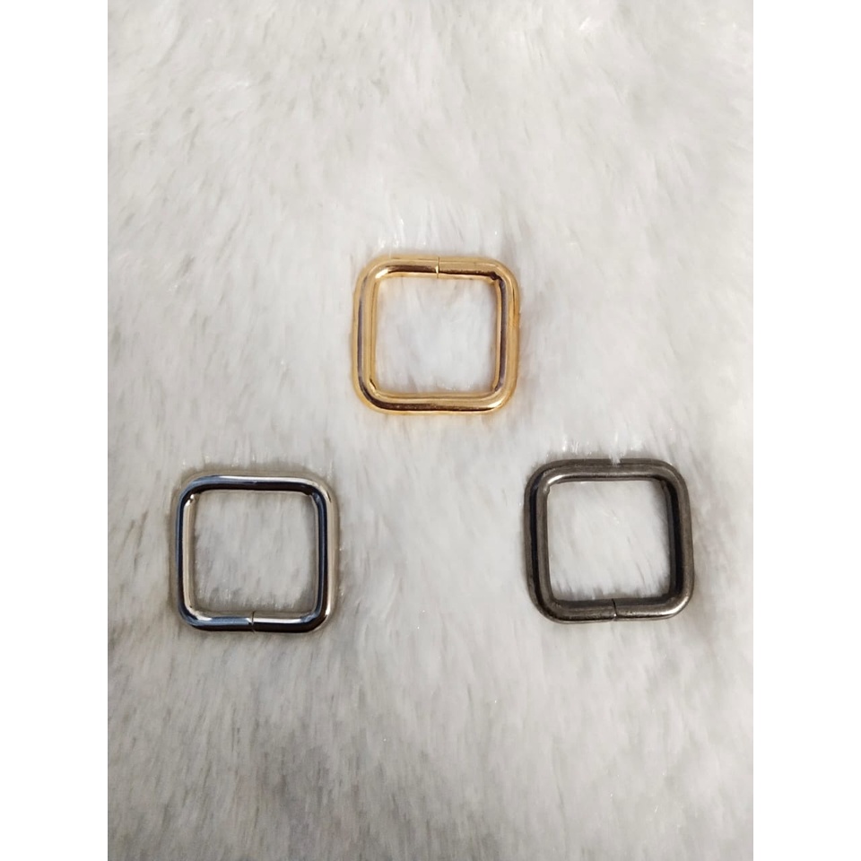 RING KOTAK 2 CM