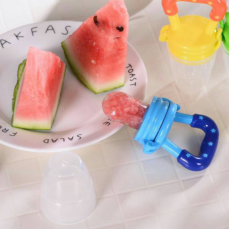 empeng buah bayi