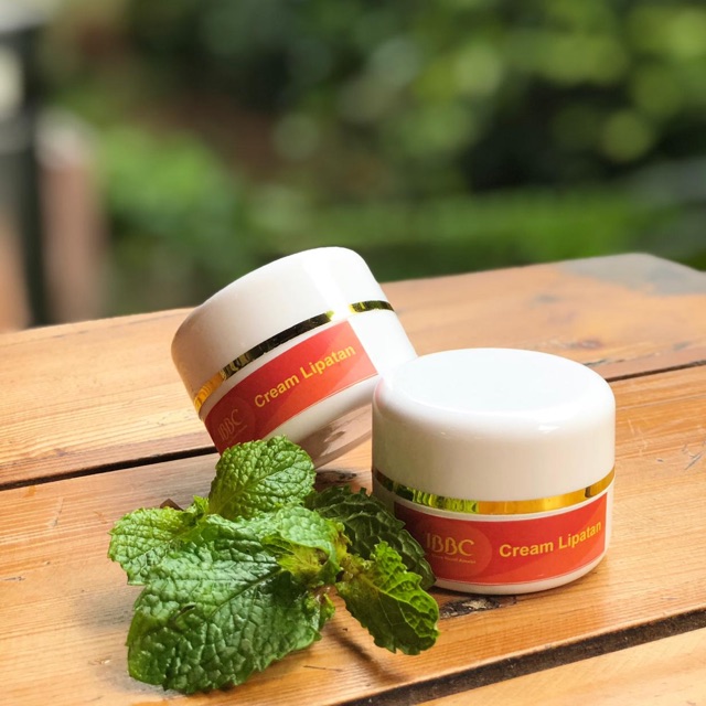 Cream lipatan