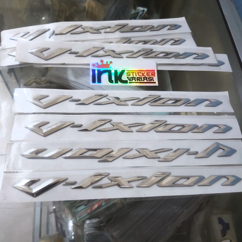 EMBLEM VIXION SEPASANG
