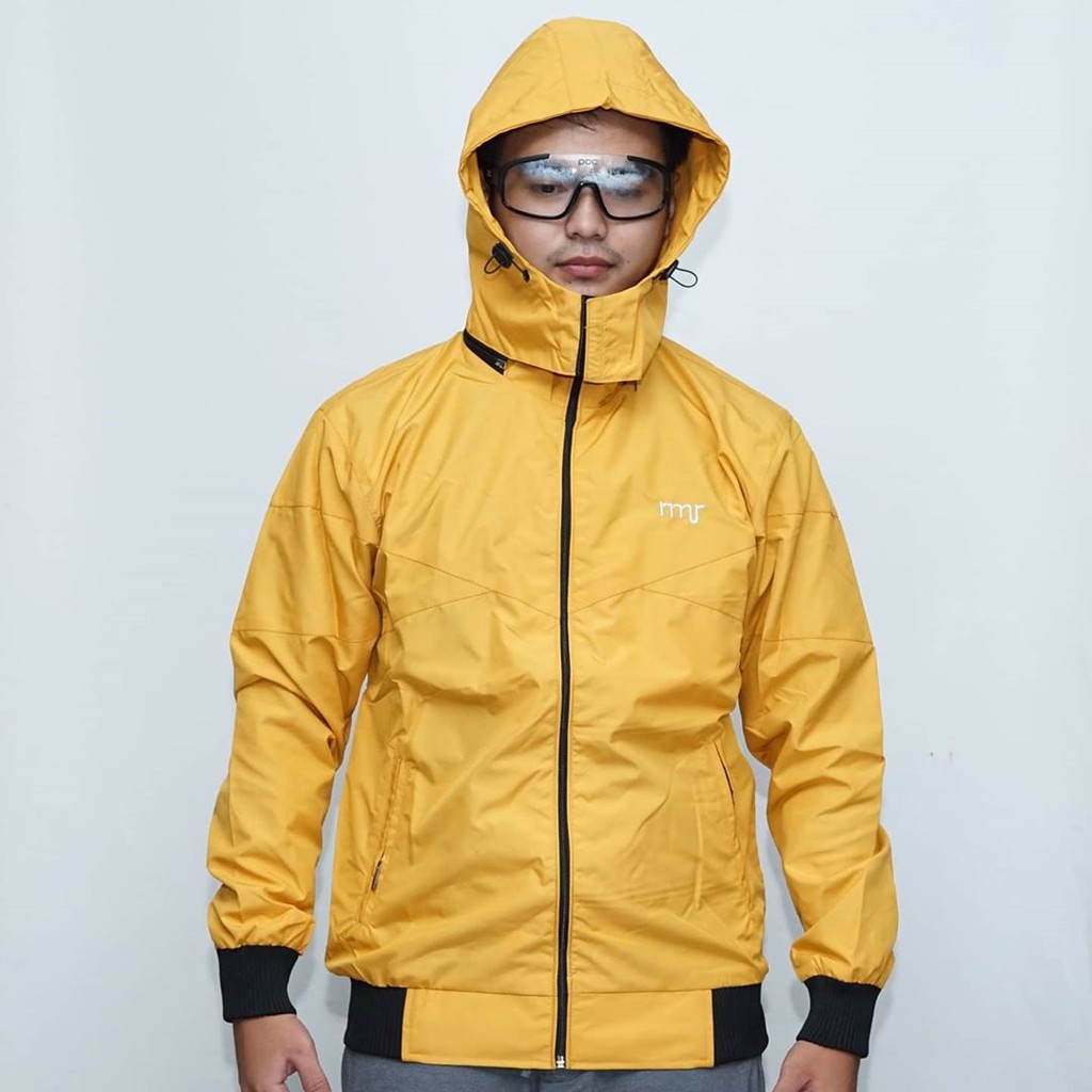 Jaket Windbreaker Parasut Polyester