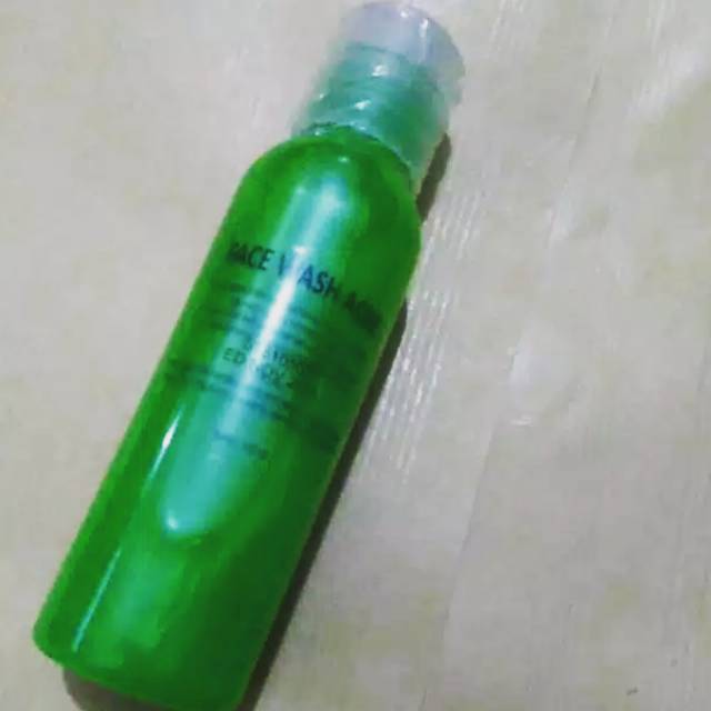 Facial Wash Acne