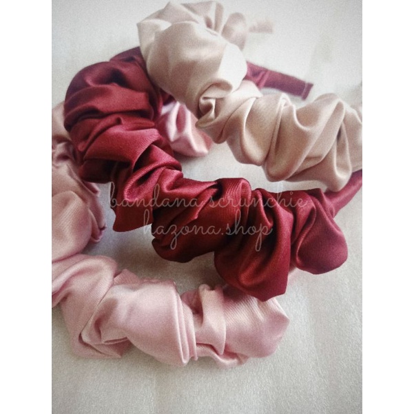 Bandana Scrunchie ( size M )