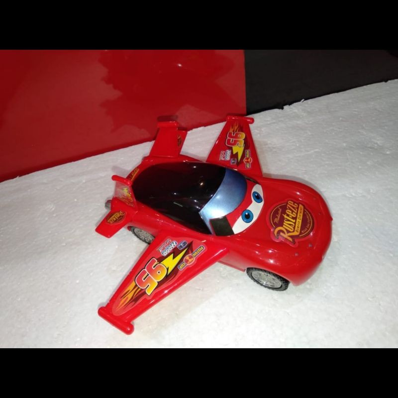 mainan mobil mcqueen sayap batre