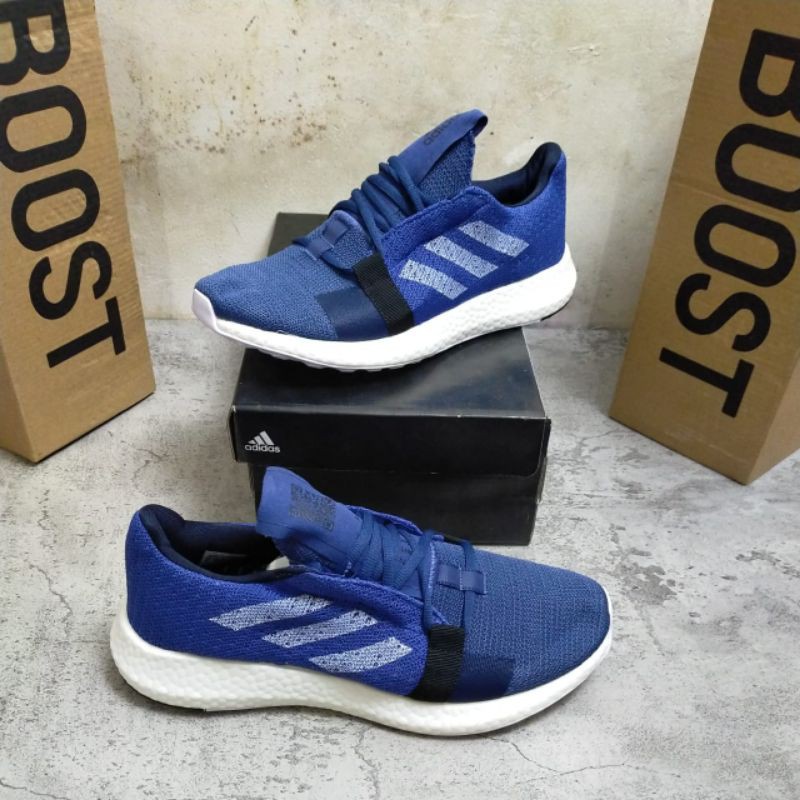 sepatu adidas