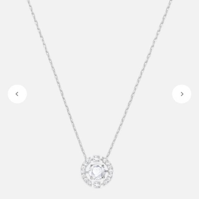 Dancing stone necklace