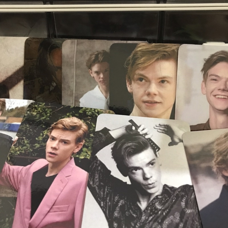 ROUNDED PHOTOCARDS THOMAS SANGSTER VOL.2