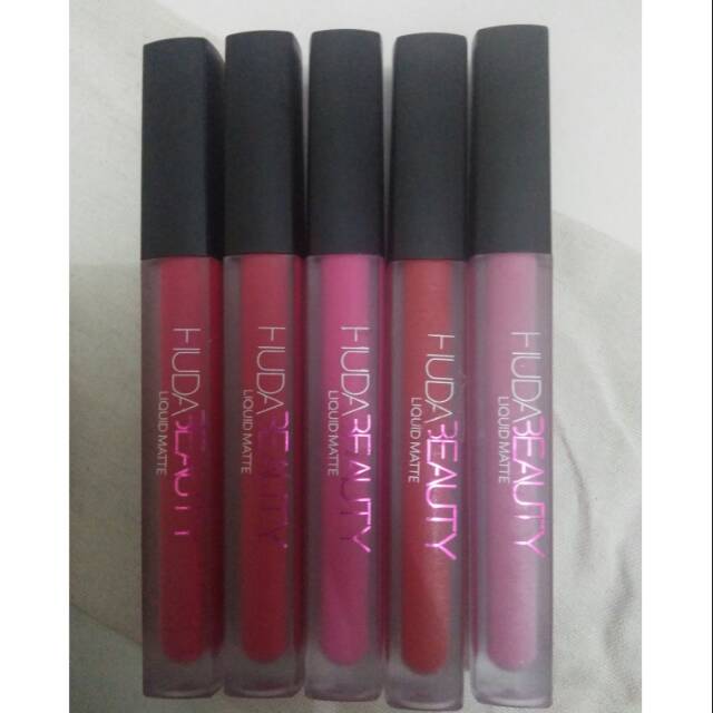 Lipstik Huda matte