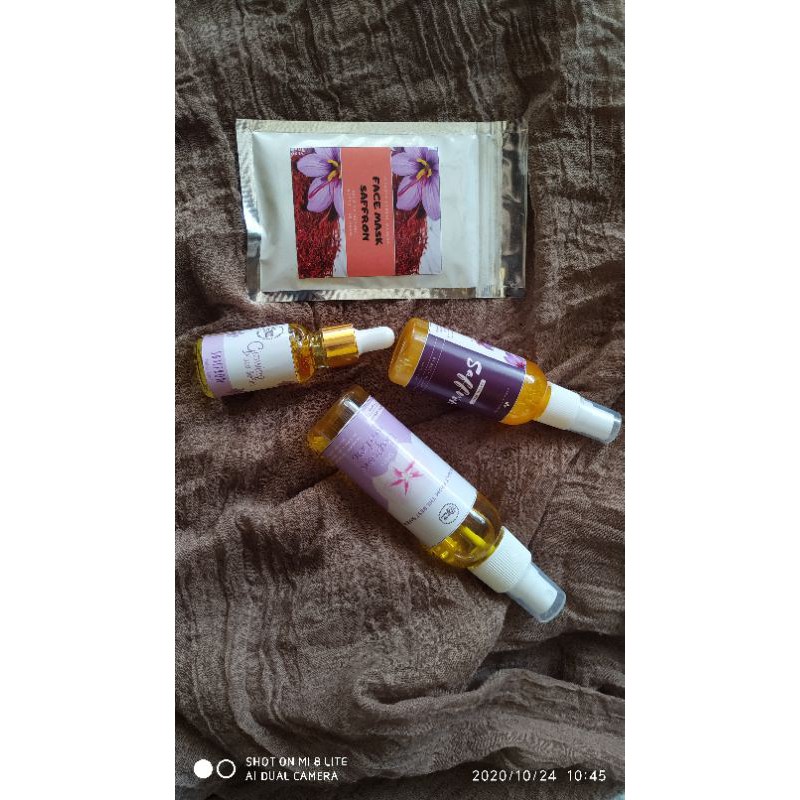 Facial wash Saffron