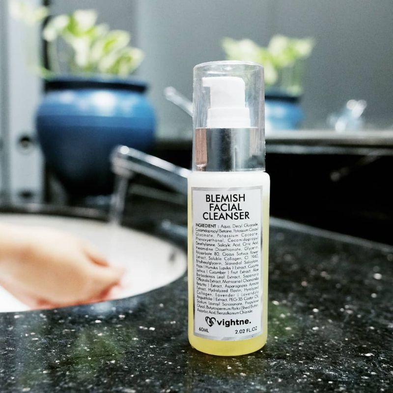 BLEMISH FACIAL CLEANSER