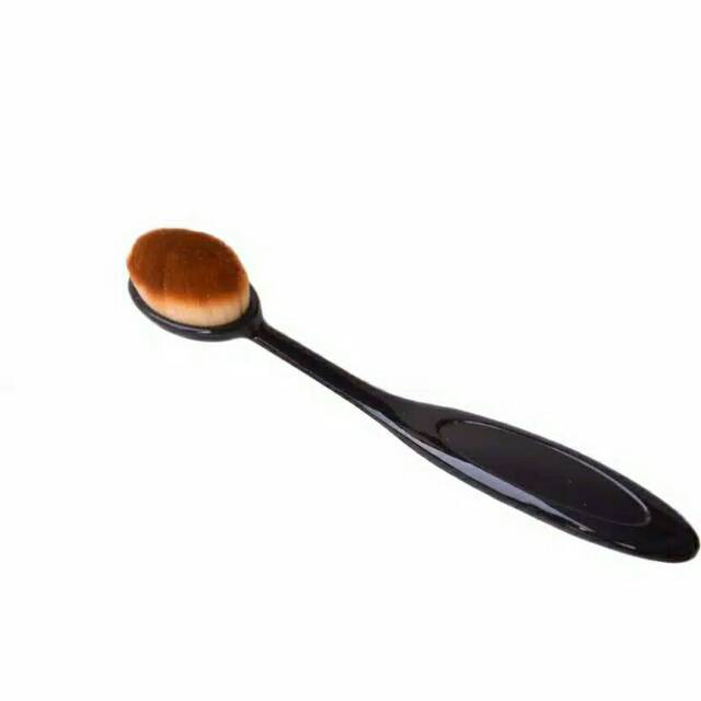 Kuas Oval Foundation / Oval Brush