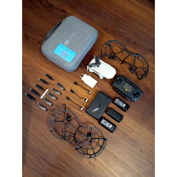 DJI Mavic Mini Combo