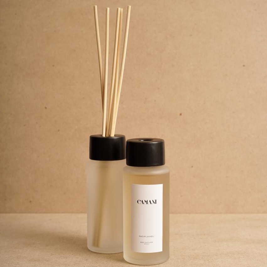 Camani Pasir Jambu Reed Diffuser 200 ml - Paucek Suplies