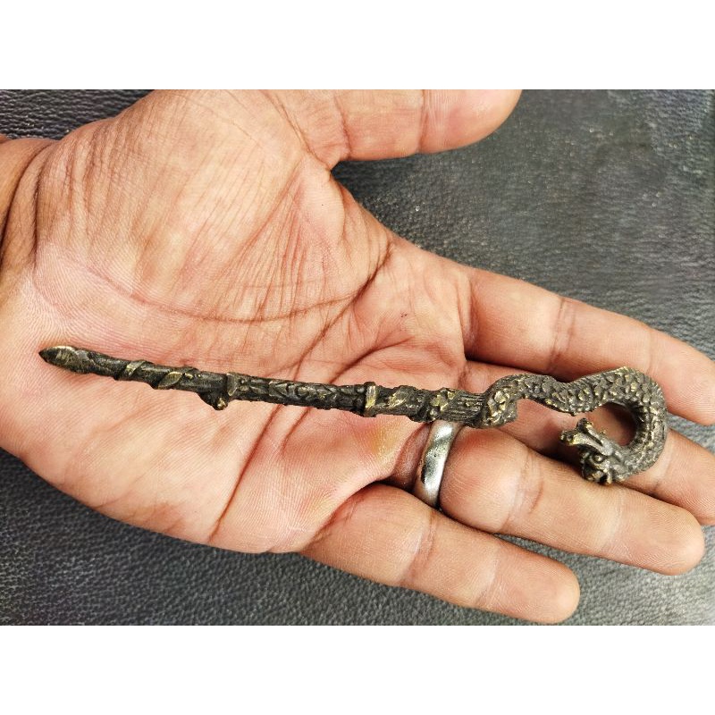 Tongkat Naga