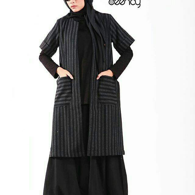 Stripes vest by Deenay