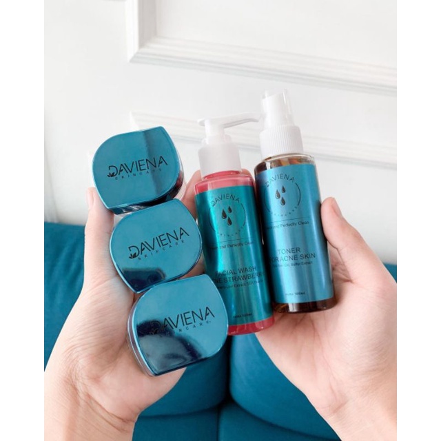 Daviena Acne Series