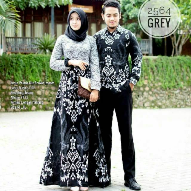 Couple batik
