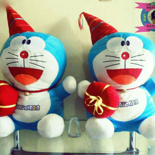 BONEKA DORAEMON JUMBO ISTIMEWA