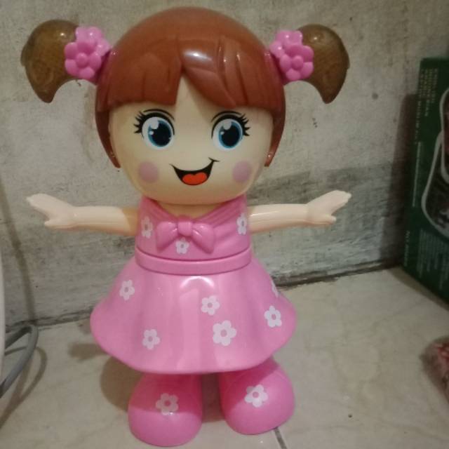 Boneka girly dance