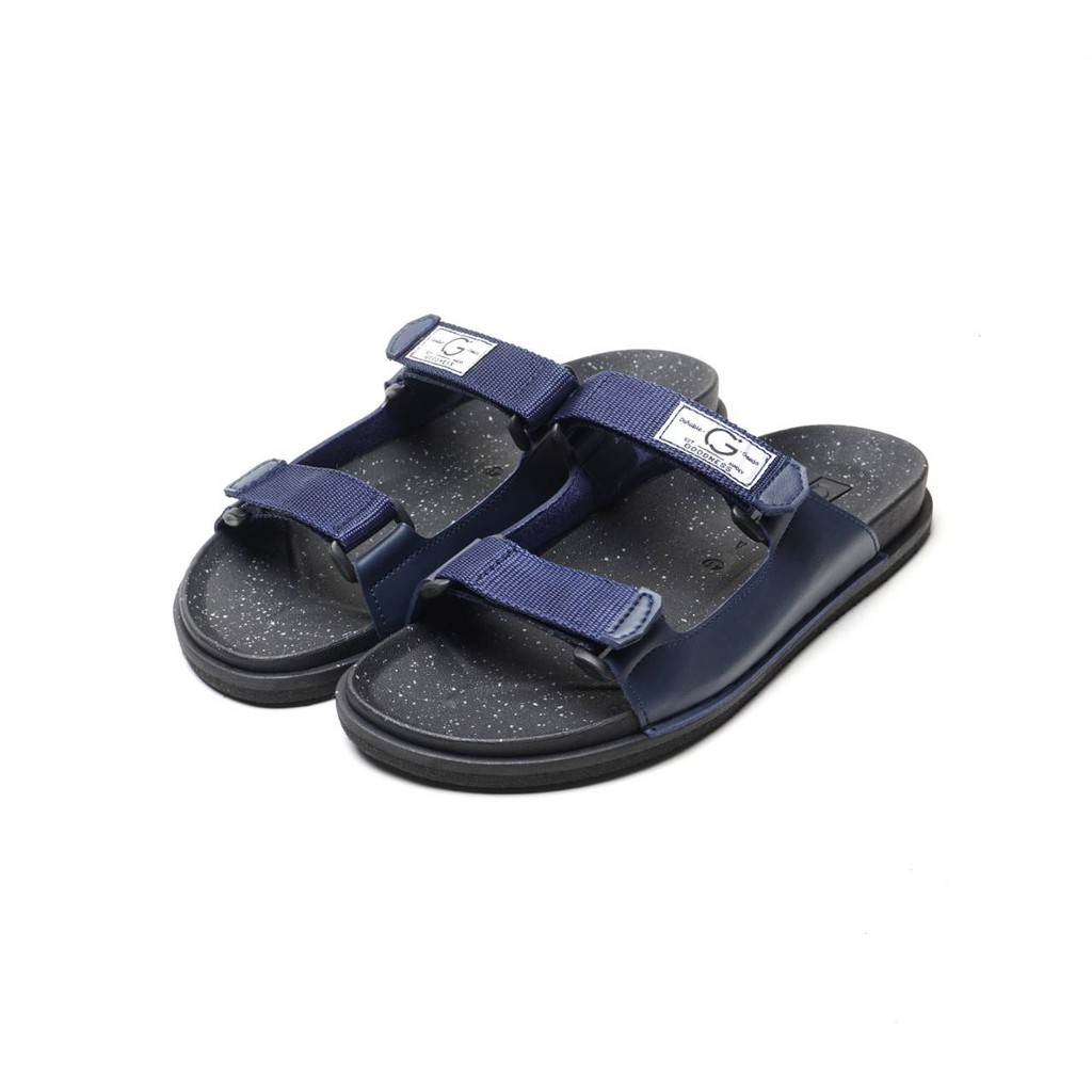 Sandal pria Goodness Wani