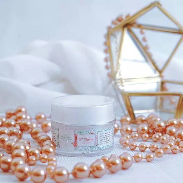 JGLOW-CREAM BB GLOW