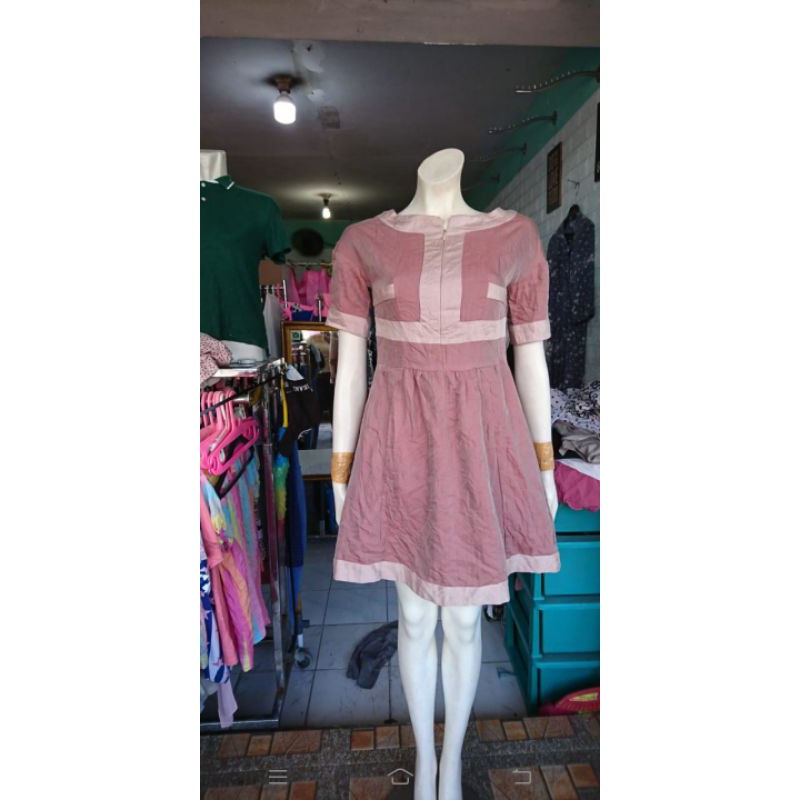 dress bludru peach