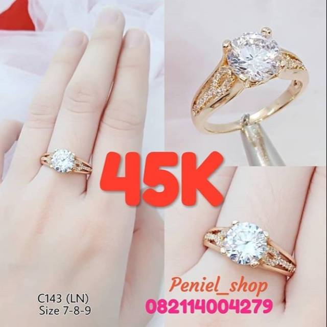 Cincin replika berlian