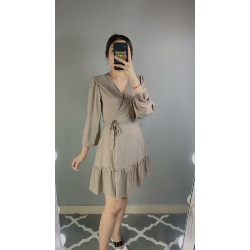 aila dress