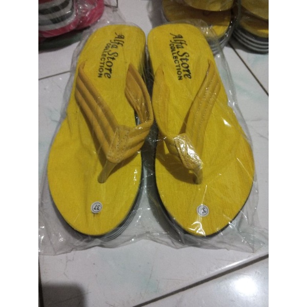 sendal jepit wanita