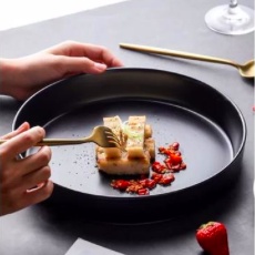Camden Ceramic Serving Plate - Piring
