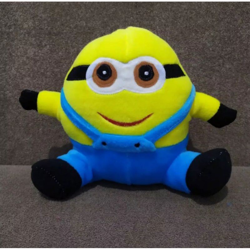 boneka minion s
