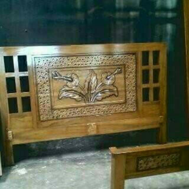 Dipan minimalis